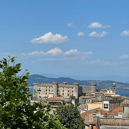A Due Passi Dal Castello - Appartamento Con Vista براتشيانو المظهر الخارجي الصورة